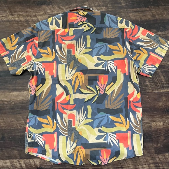 Howler bros Mansfield leaves bright colorful outdoor button front SS Shirt large - Picture 7 of 8